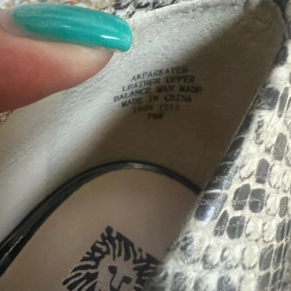 Anne Klein Women's Snakeskin Peep Toe Heels - Picture 8 of 11